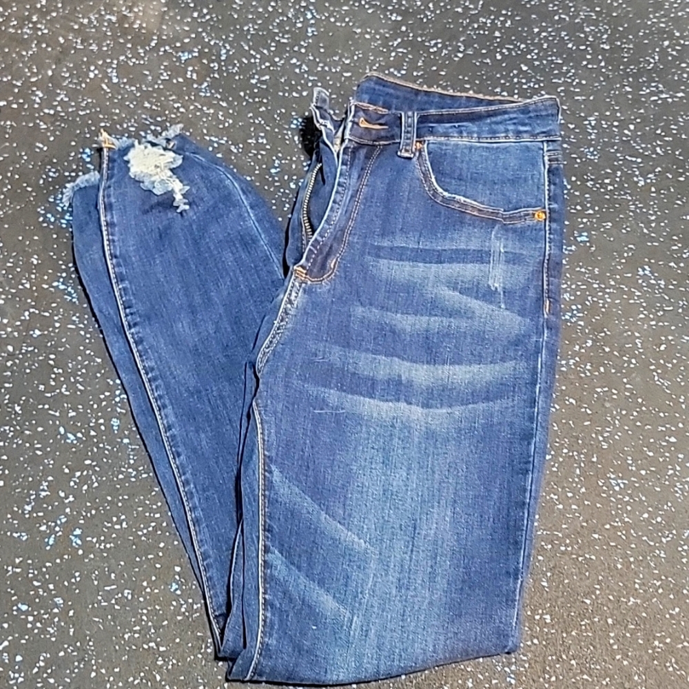 Distressed Jeans